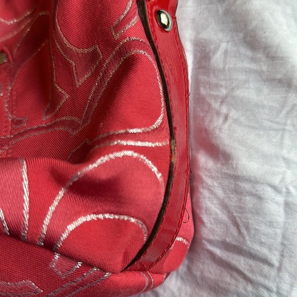 Coach Poppy Bucket Bag Canvas Red Monogram - Picture 7 of 13